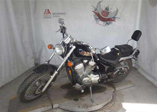 Honda VT600C (SHADOW VLX)