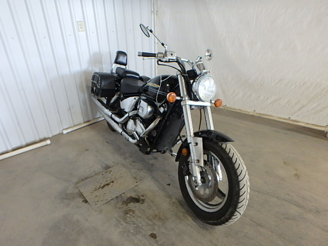 Suzuki VZ800K