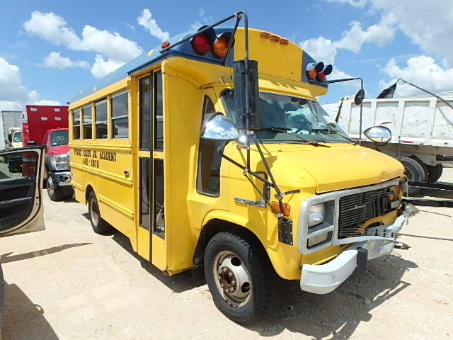 GMC Cutaway Van