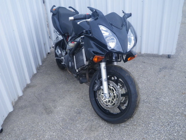 Honda VFR800 (INTERCEPTOR)