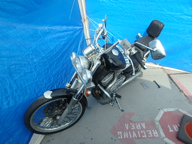 Suzuki VS800