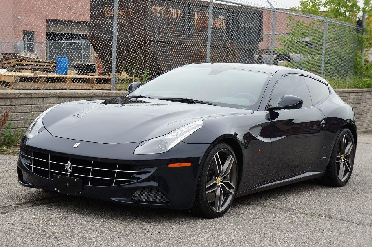 Ferrari FF