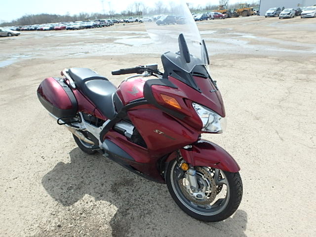 Honda ST1300
