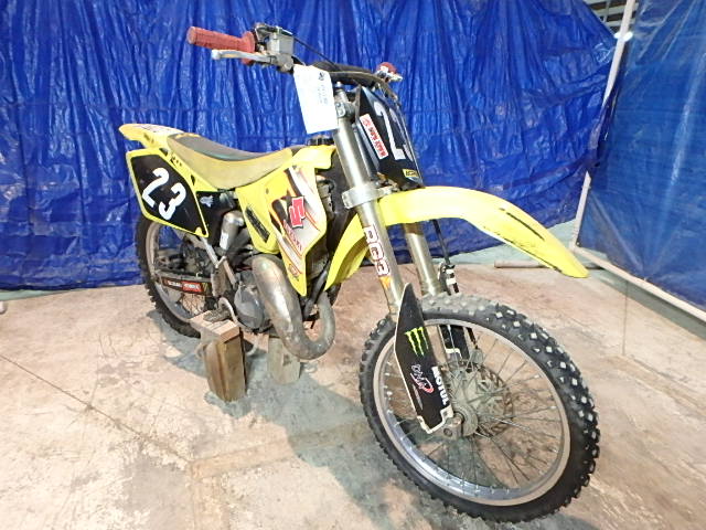 Suzuki RM125
