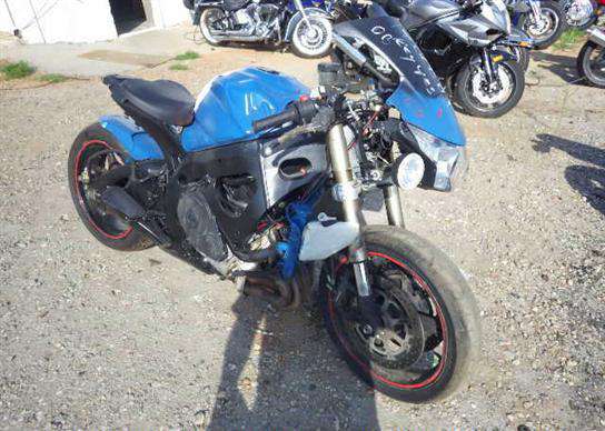 Suzuki GSX750F