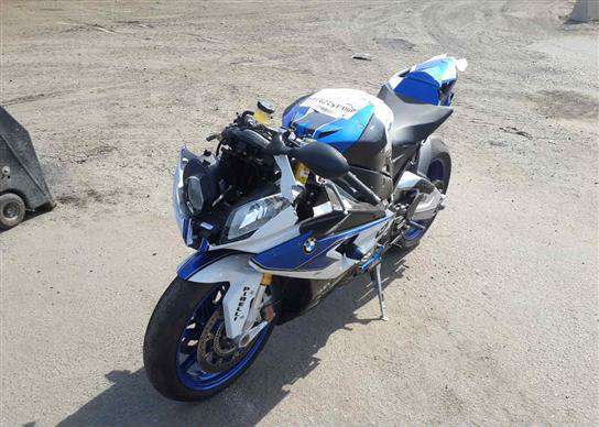 BMW HP4