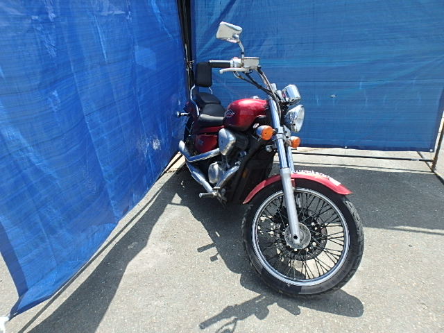 Honda VT600C (SHADOW VLX)