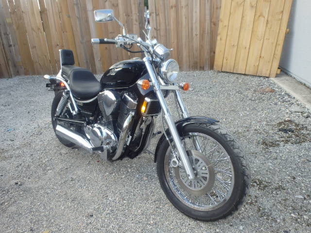 Suzuki VS1400