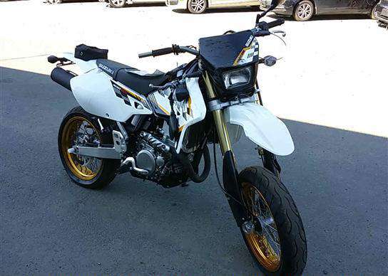 Suzuki DR-Z400SML