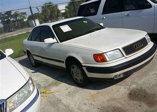Audi 100