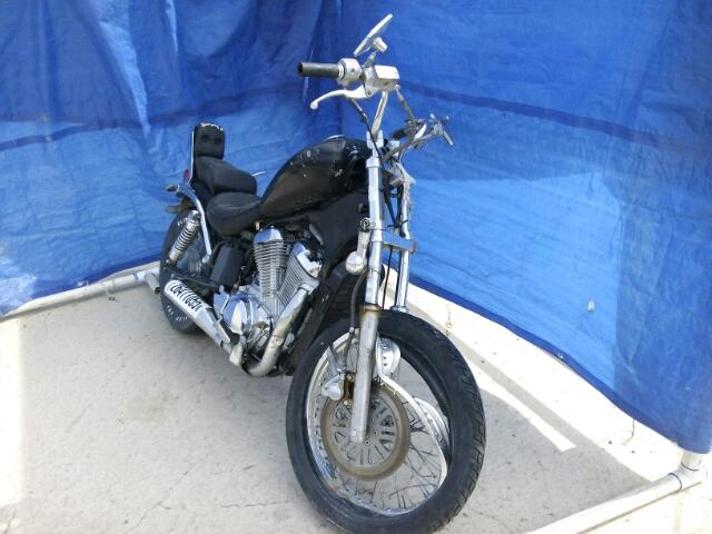Suzuki VS800