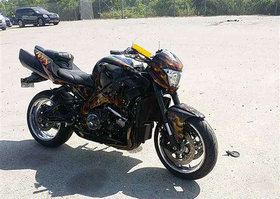 Suzuki GSX1300BKA