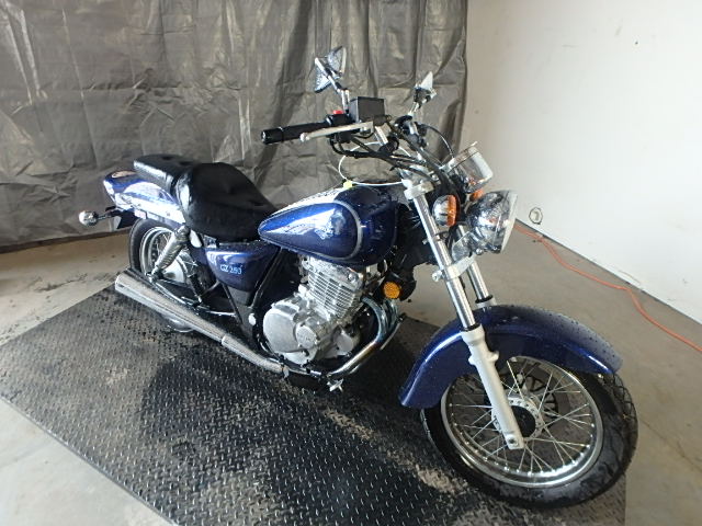 Suzuki GZ250K