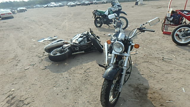 Suzuki GZ250