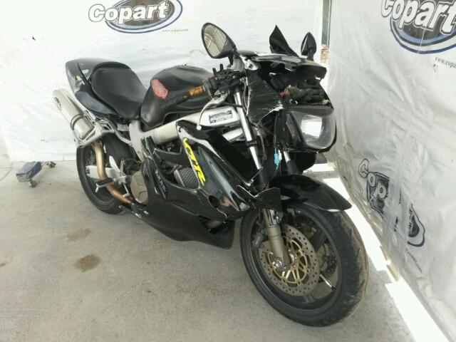 Honda VTR1000F (SUPERHAWK)