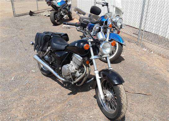 Suzuki GZ250