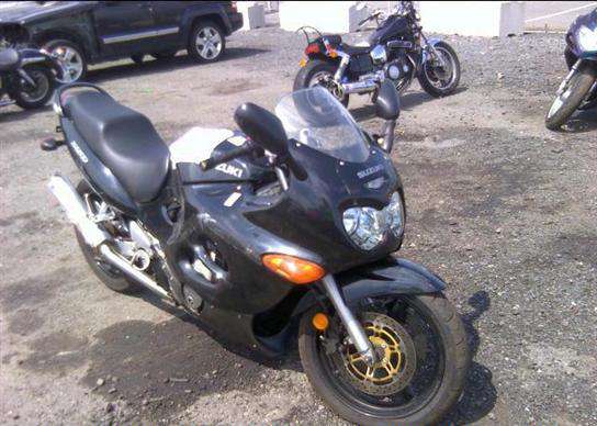 Suzuki GSX750FK