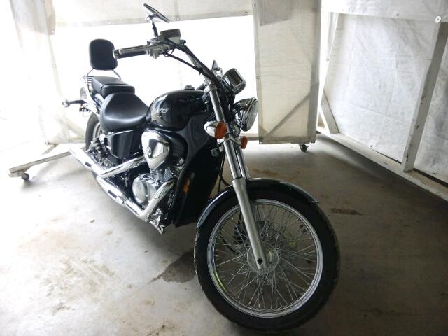 Honda VT600C (SHADOW VLX)