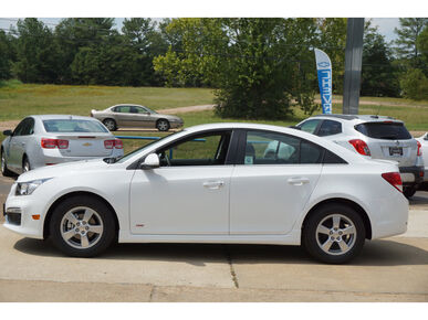2016 CHEVROLET Cruze - VIN Decoder
