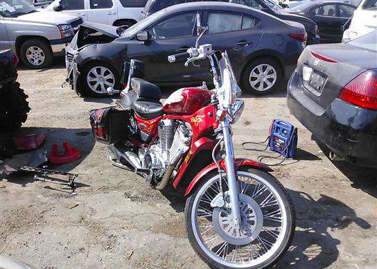Suzuki VS800