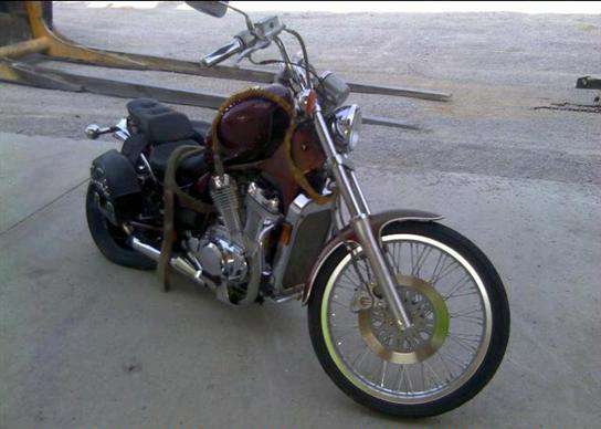Suzuki VS800GL