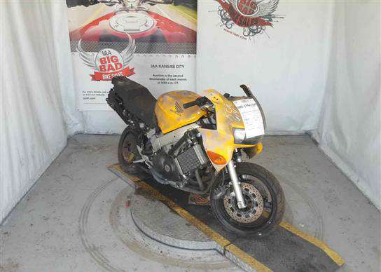 Honda VFR800Fi (INTERCEPTOR)