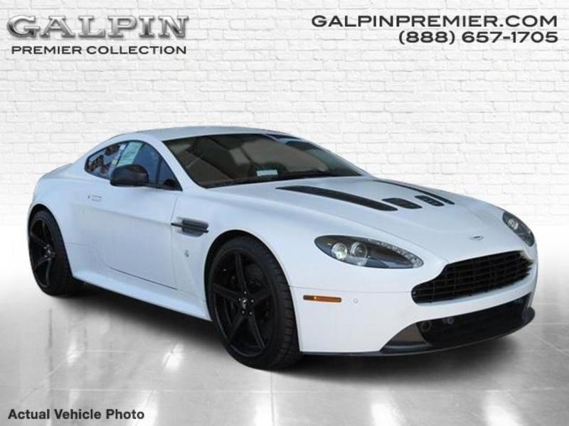 Aston Martin V12 Vantage