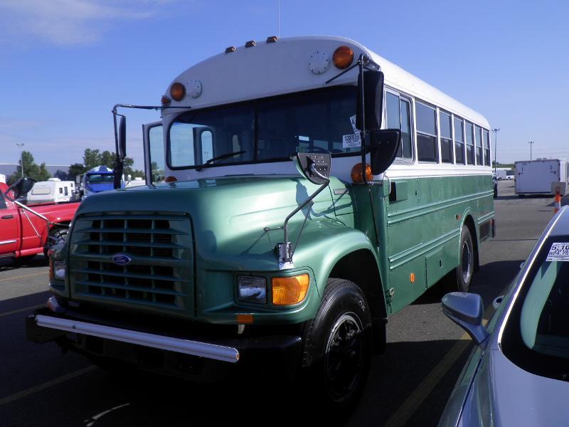Ford B800