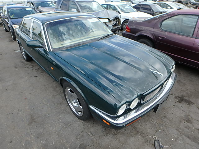 Jaguar XJR