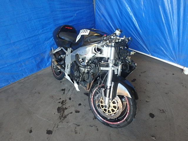Suzuki GSX-R750