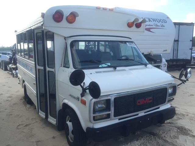 GMC Cutaway Van