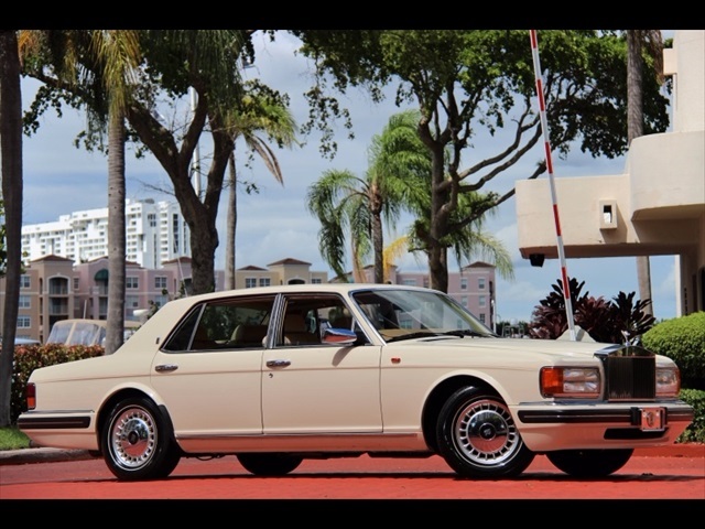 Rolls-Royce Silver Spur