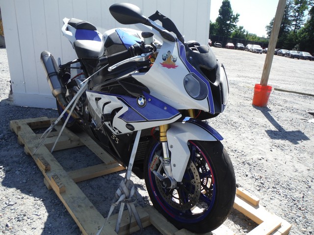 BMW HP4