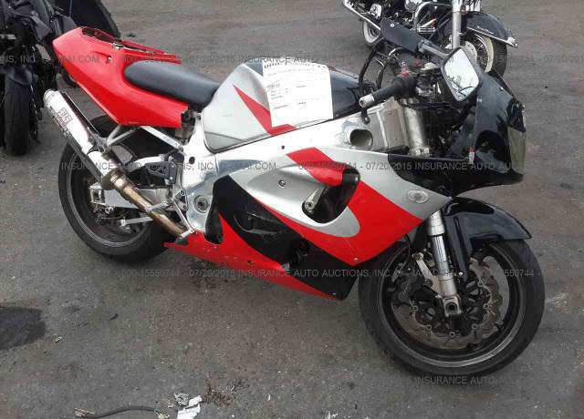 Suzuki GSX-R750
