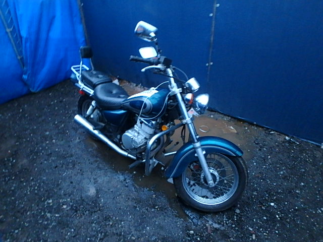 Suzuki GZ250
