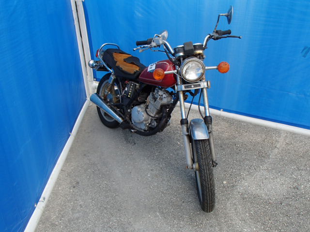 Suzuki GN125E/ GN125ET