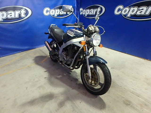 Suzuki GS500