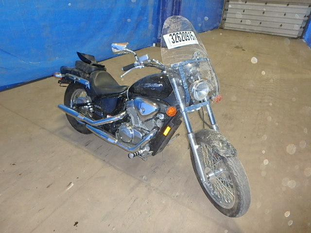 Honda VT600C (SHADOW VLX)