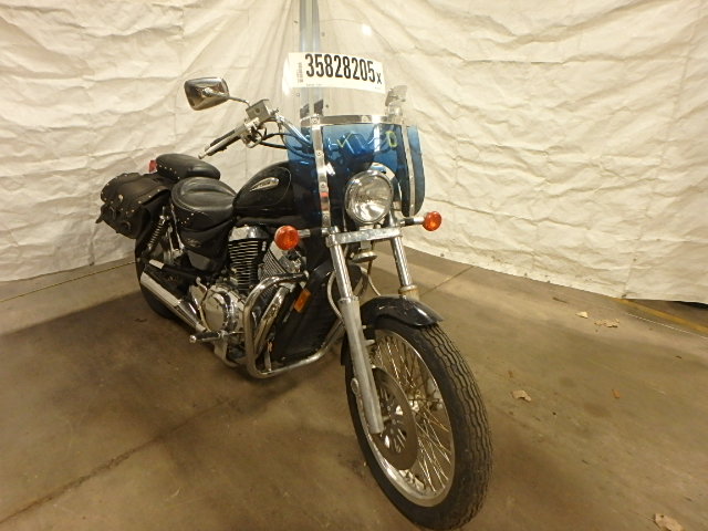 Suzuki VS800
