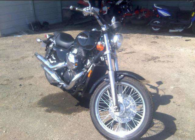 Honda VT750 (Shadow)