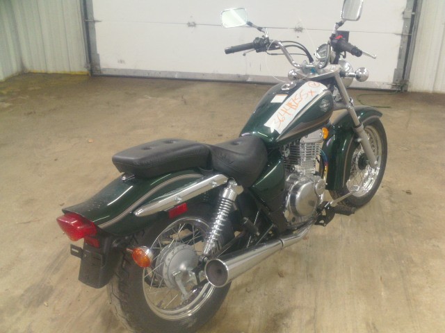 Suzuki GZ250