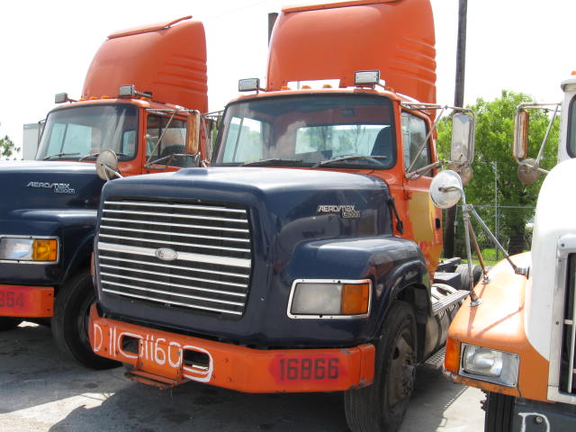 Ford LA9000