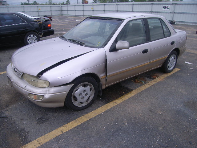 Kia Sephia