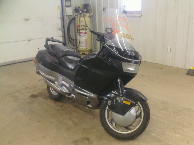 Honda PC800 (PACIFIC COAST)