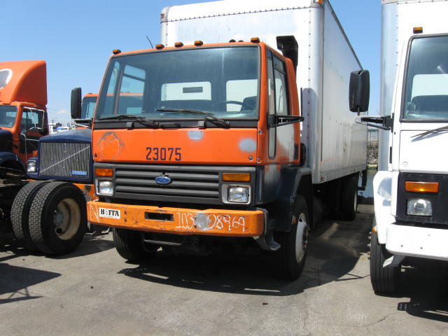 Ford CF8000