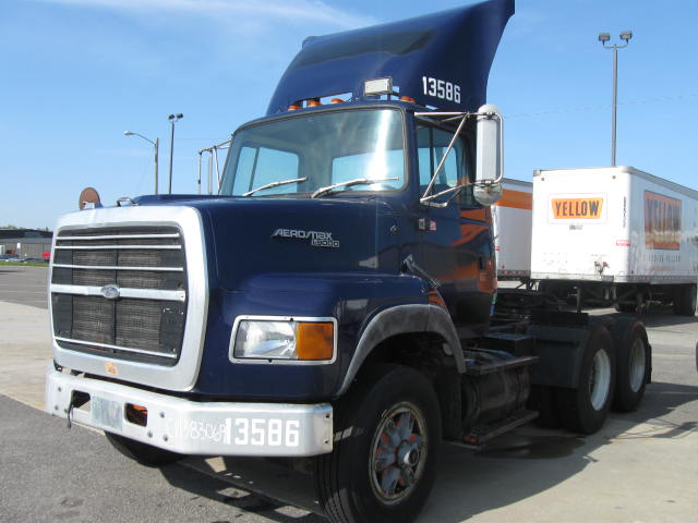 Ford LA9000