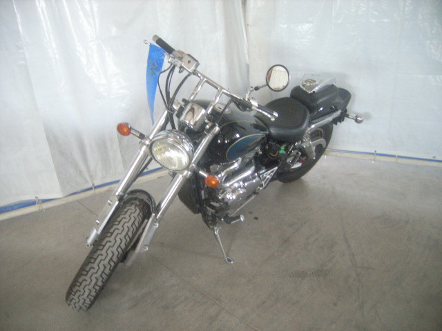 Suzuki VZ800