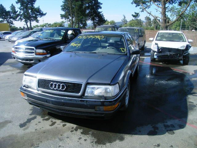 Audi V8