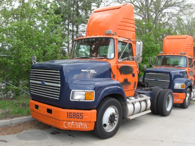 Ford LA9000