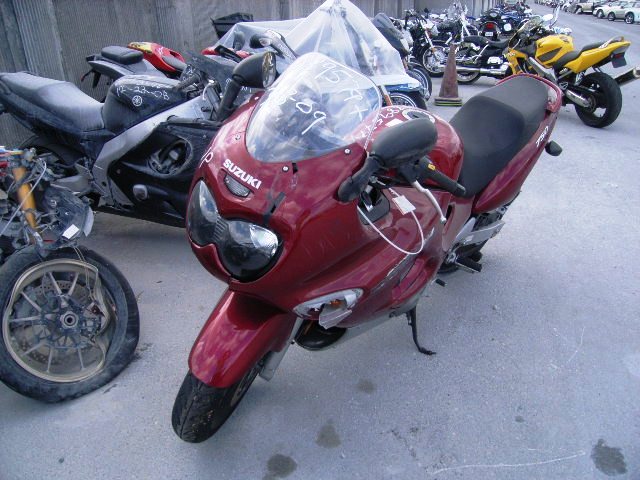 Suzuki GSX750F